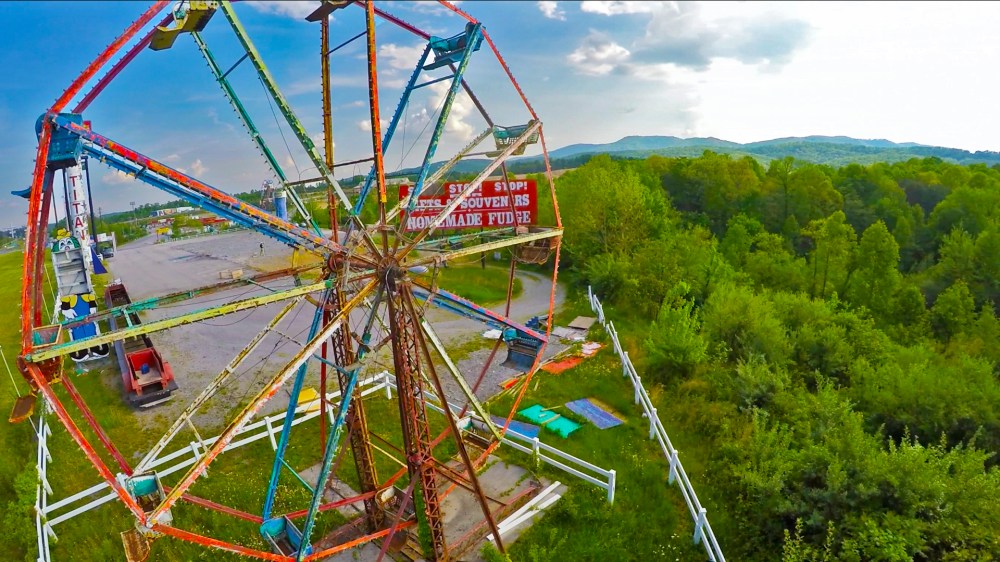 Patriot Palace Fireworks - Pioneer TN